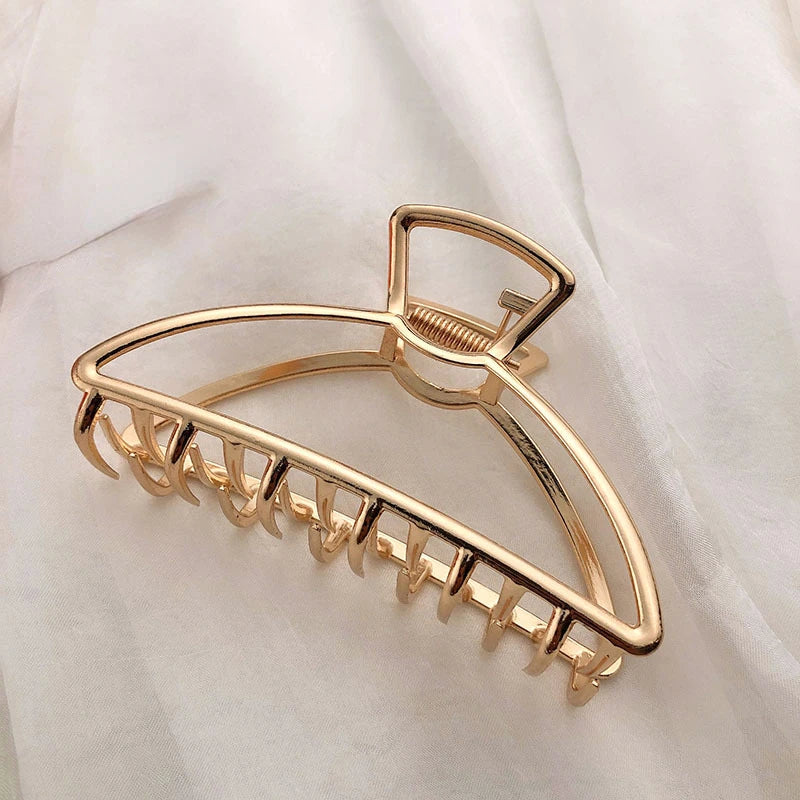 Gold Hollow Geometric Hair Claw – Stylish Metal Hair Clip for Women