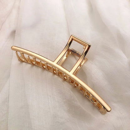 Gold Hollow Geometric Hair Claw – Stylish Metal Hair Clip for Women