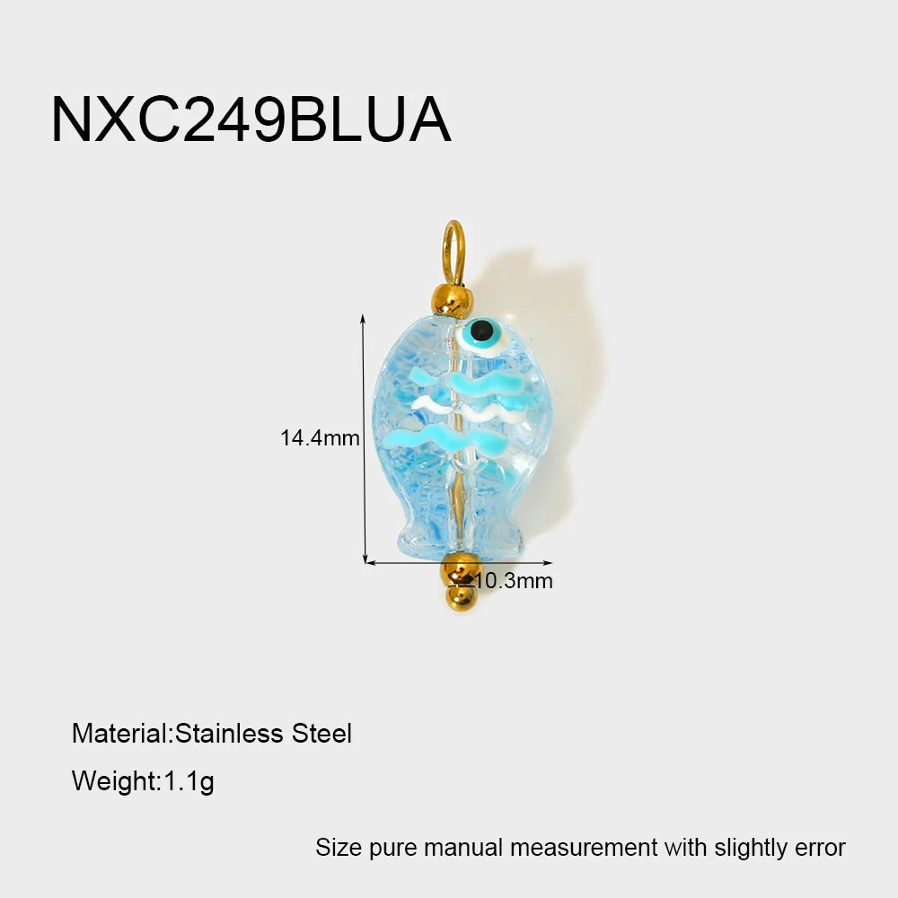 Blue pendant with gold accents on a white background, showing measurements and material details.